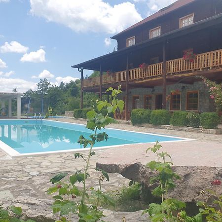 贝拉内 Etno Selo Vrelo & Camping旅馆 外观 照片