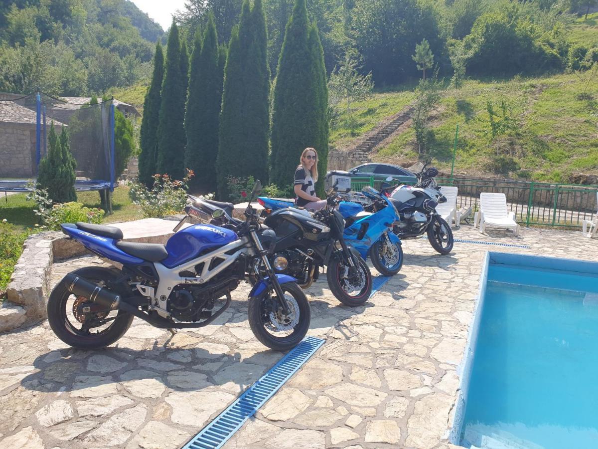 贝拉内 Etno Selo Vrelo & Camping旅馆 外观 照片